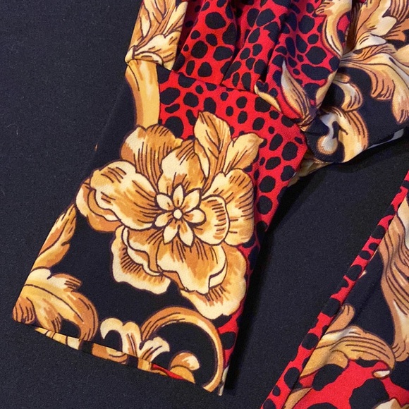 Womens NY&C turtleneck style blouse with long sleeves - Picture 2 of 8